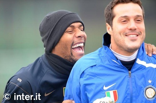Maicon and Julio Cesar share a giggle