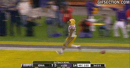Jeremy-hill-touchdown-run-in-the-outback-bowl_medium