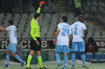 ciani_red card